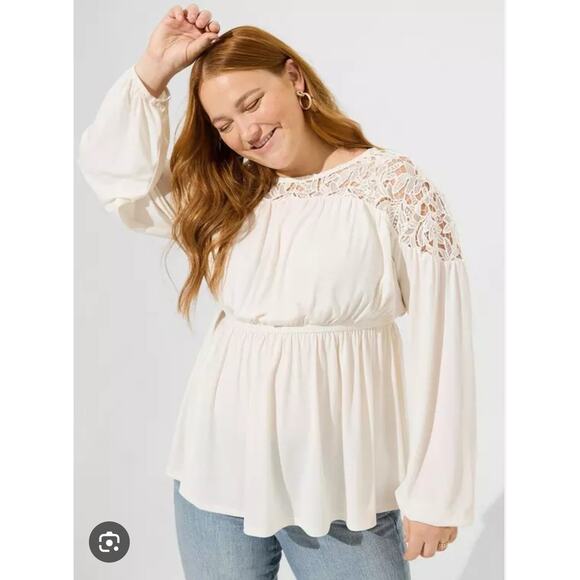 Torrid Babydoll Blouse Plus Size 3X Studio Crepe Crew Neck Lace Yoke Ivory - Picture 1 of 5